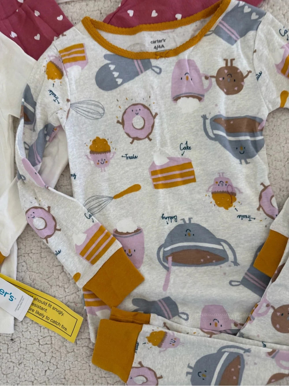 Carters set four